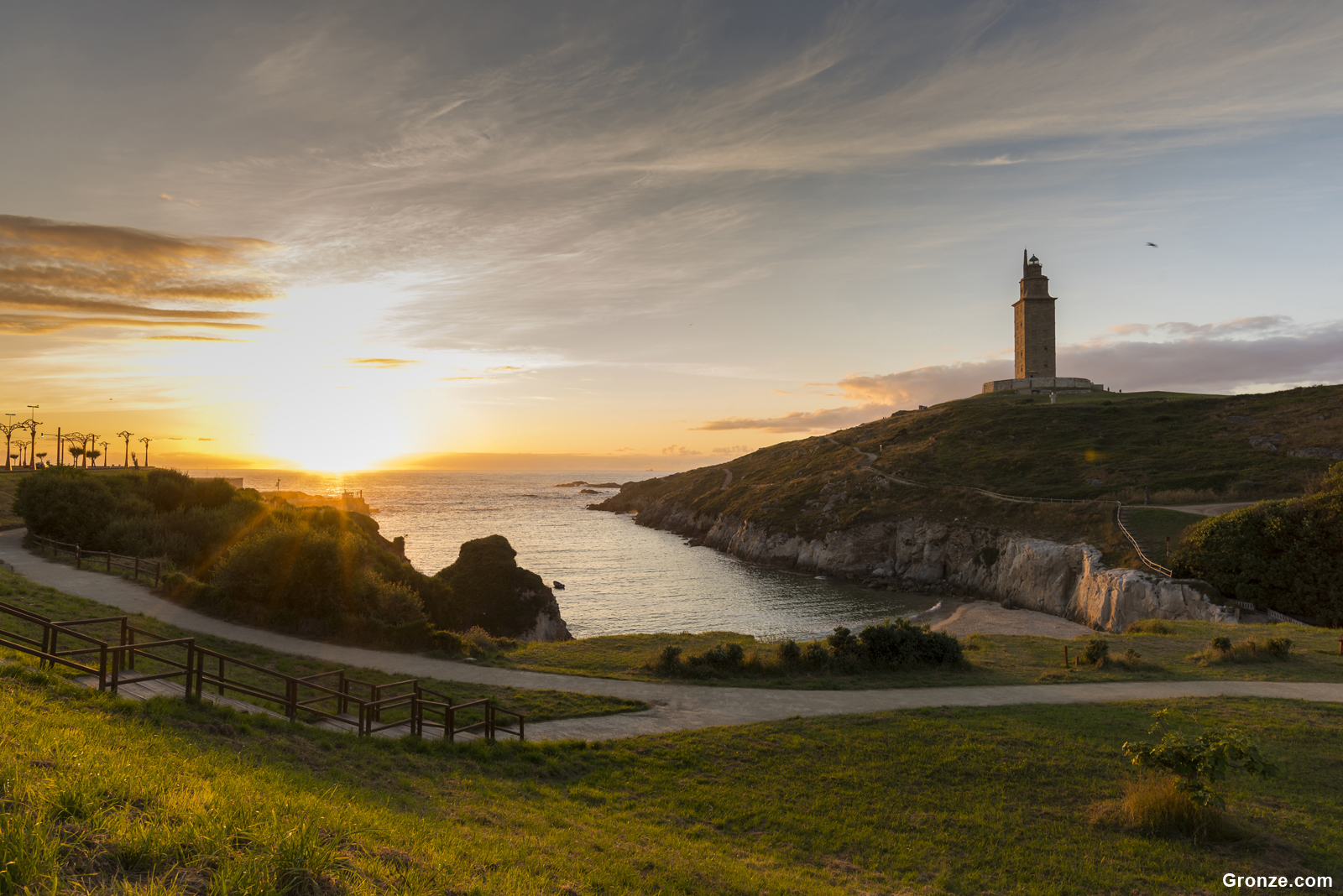Torre de Hércules al atardecer, A Coruña